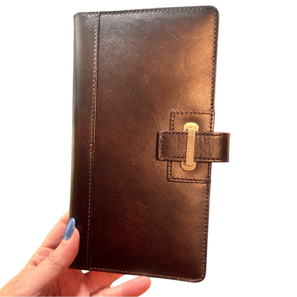 Cutter & Buck Leather Passport Wallet Holder Organizer. Brown Leather (EUC)